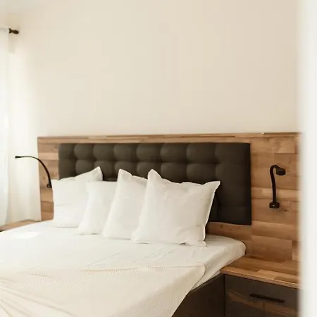 Apartment In Lisbon With 3 Bedroom Cozy Experience